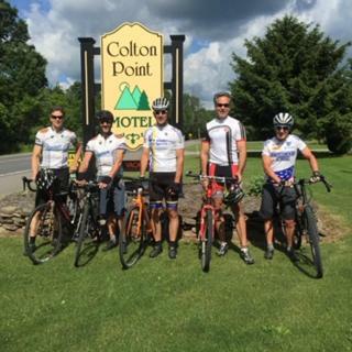 Colton Point Motel Wellsboro Eksteriør billede